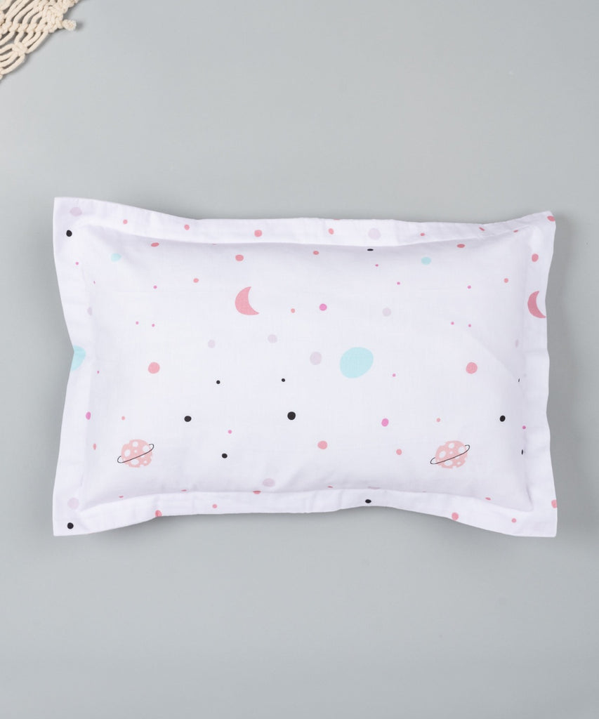 Toddler pillow (Pastel planet)